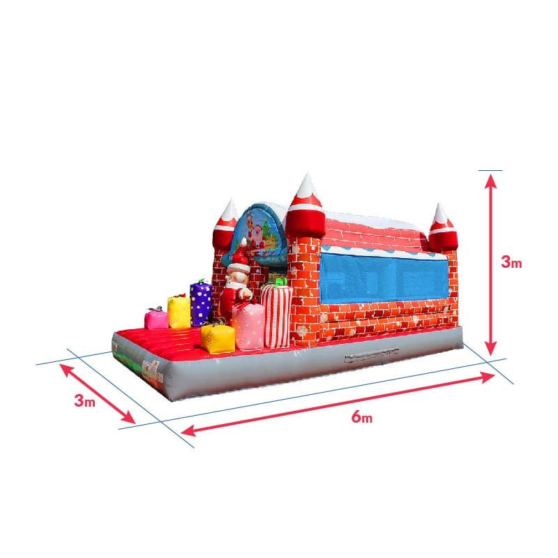 Vue de côté de la structure gonflable de Noël couverte